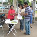 Expositores_durante_a_Feira_de_Sa_de